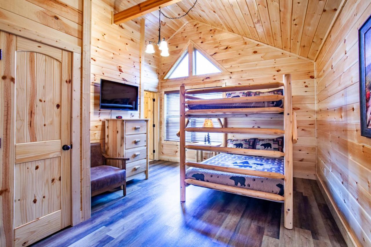 Swimming Bears Lodge 1 With Indoor Pool And Hot Tub 비둘기 포지 외부 사진